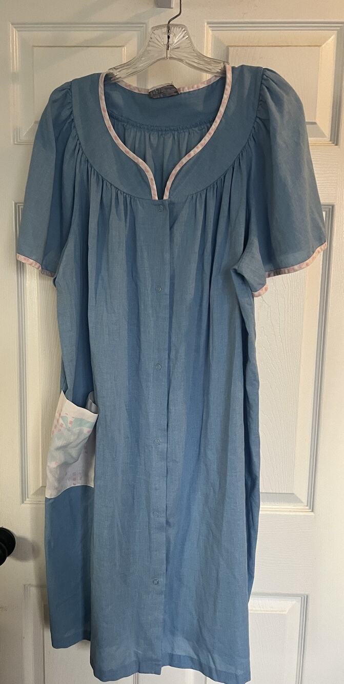 Vintage All Day Cafe Blue Chambray Snap Front Duster Robe House Dress Plaid M L
